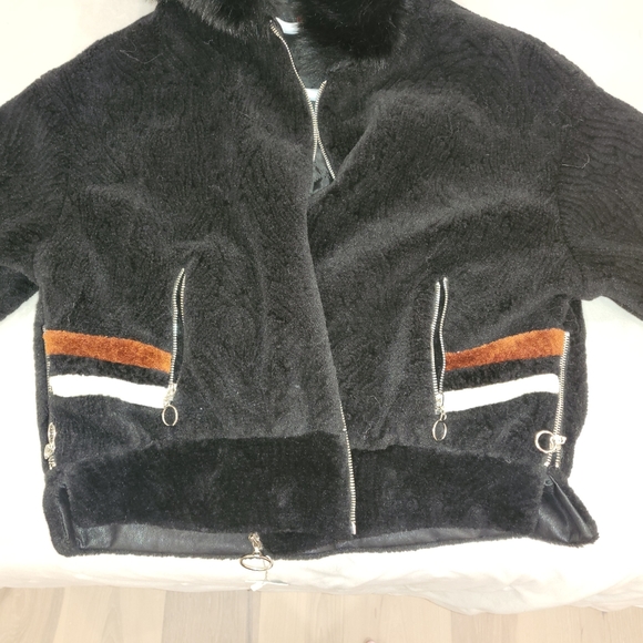 Unique sherpa jacket - Picture 4 of 4